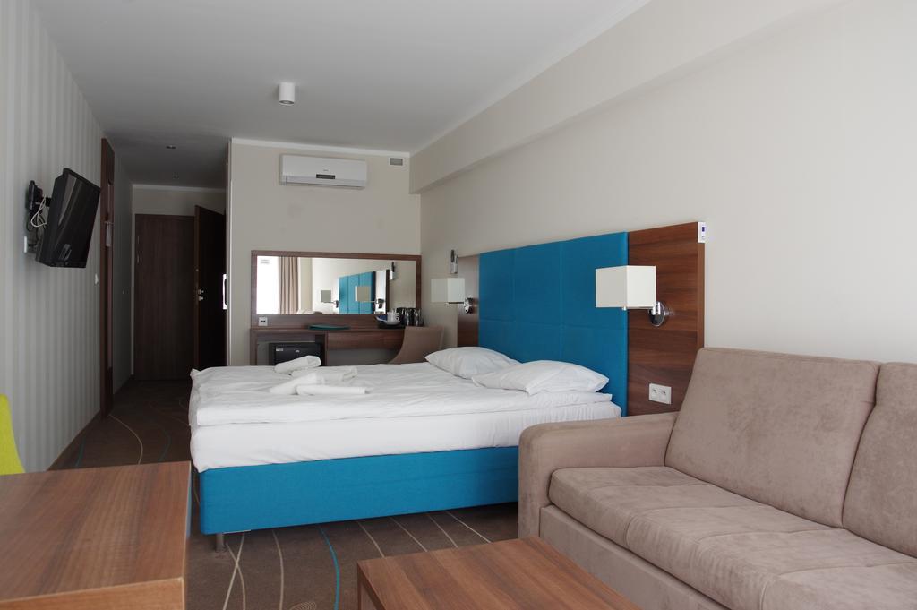 Apartamenty เมียนซิดดรอแย ภายนอก รูปภาพ