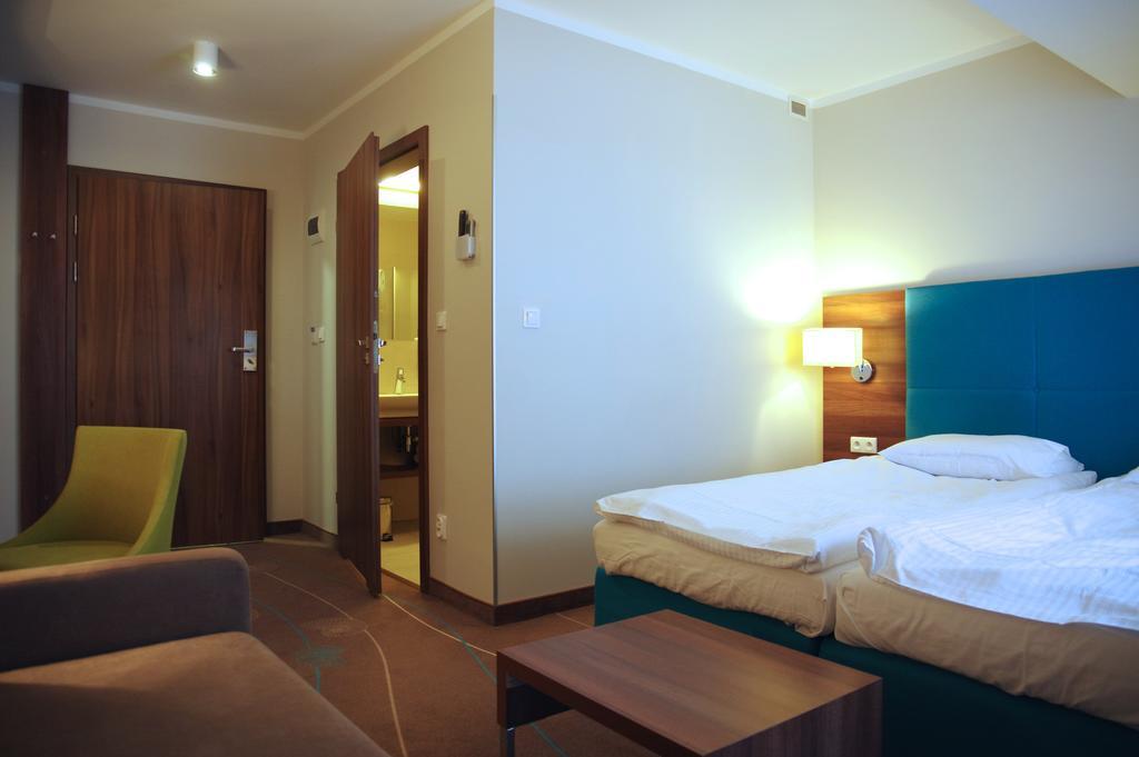 Apartamenty เมียนซิดดรอแย ภายนอก รูปภาพ